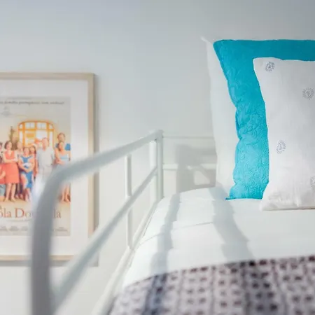 Appartement Alfama, Bright And Spacious With Private Terrace, By Timecooler *