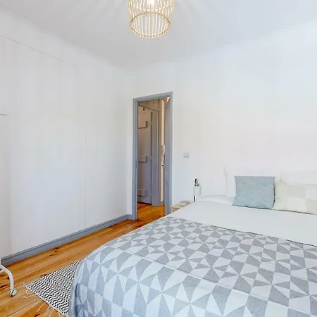 Alfama, Bright And Spacious With Private Terrace, By Timecooler Appartement Lissabon