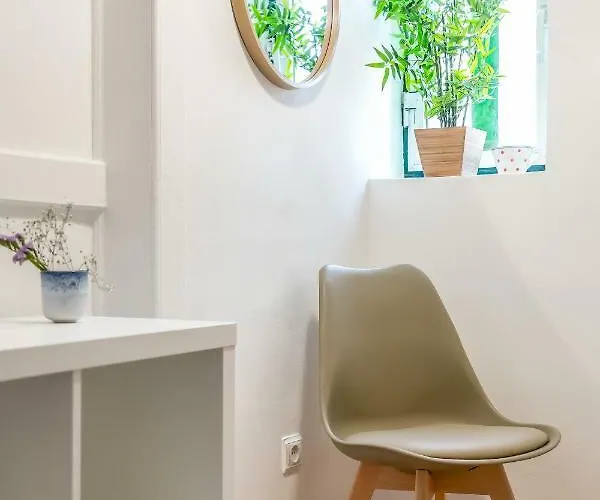 Alfama, Bright And Spacious With Private Terrace, By Timecooler Lisboa