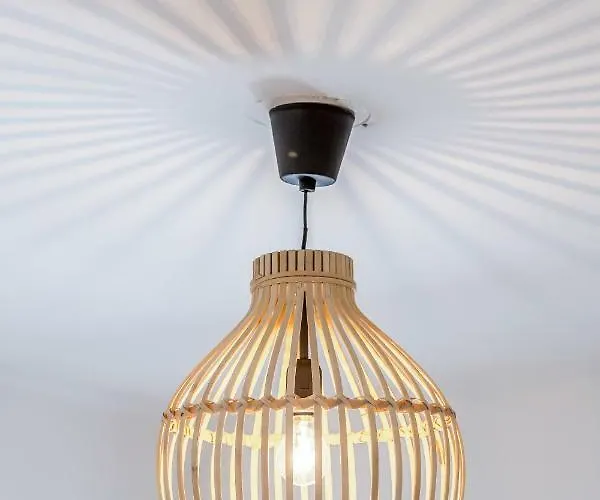 Apartment Alfama, Bright And Spacious With Private Terrace, By Timecooler