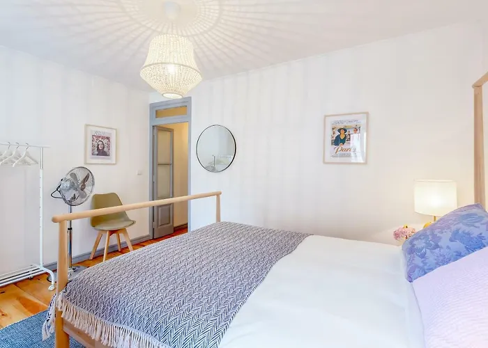 شقة Alfama, Bright And Spacious With Private Terrace, By Timecooler Lisboa