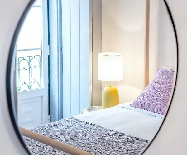 Alfama, Bright And Spacious With Private Terrace, By Timecooler Apartment