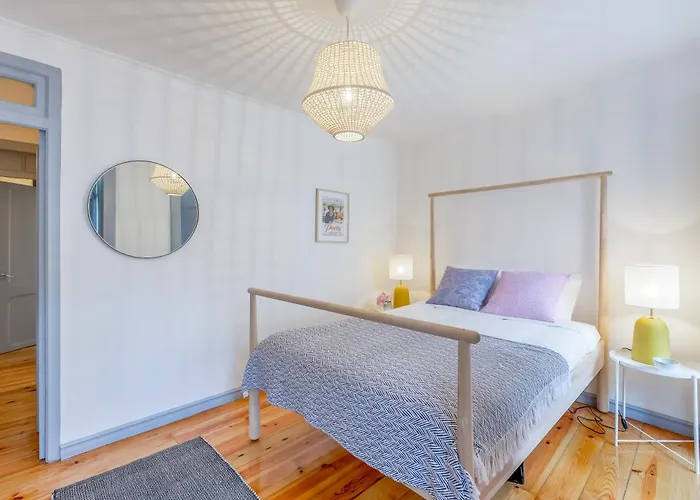 Alfama, Bright And Spacious With Private Terrace, By Timecooler * Lisboa