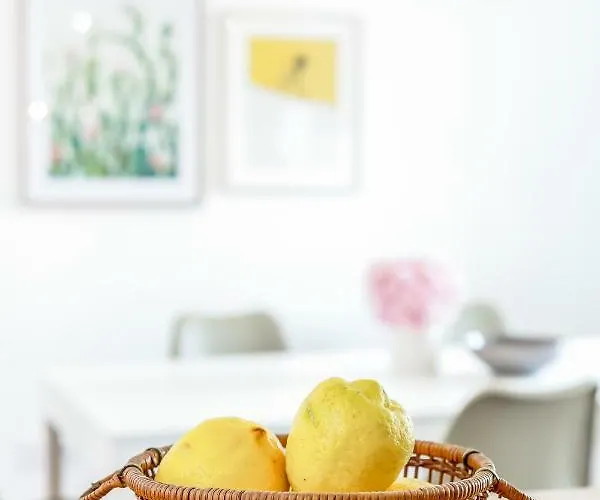 Alfama, Bright And Spacious With Private Terrace, By Timecooler * Lisboa