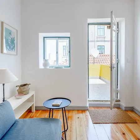 Alfama, Bright And Spacious With Private Terrace, By Timecooler アパート リスボン