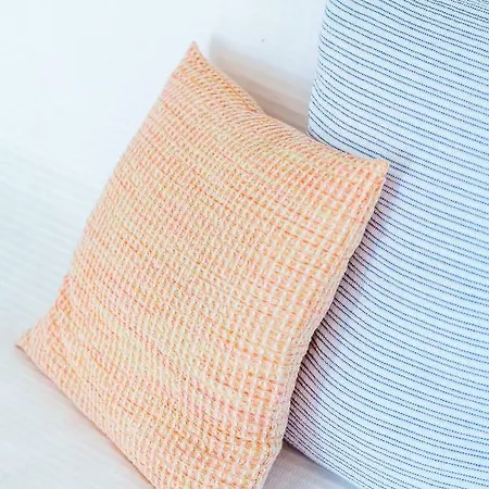 Alfama, Bright And Spacious With Private Terrace, By Timecooler * Lisboa